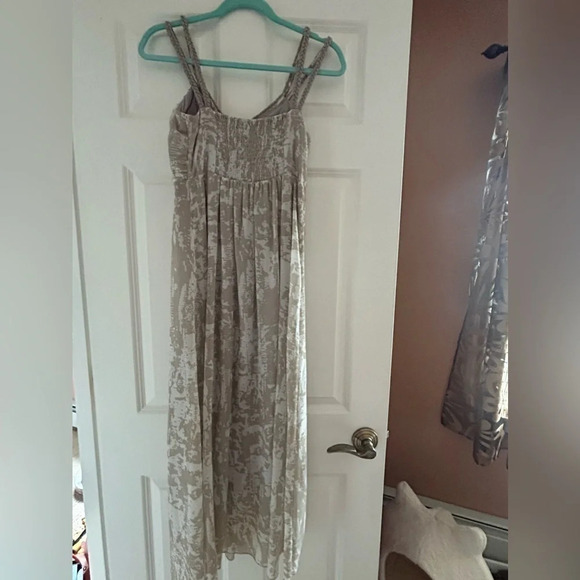 Soft Surroundings Summer Breeze Maxi Sleeveless Dress Tan White Abstract PXS - Picture 5 of 12